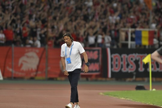 Unul din favoriții tribunei dinamoviste îi demolează pe șefii clubului. ”Acolo e problema. Când nu știi fotbal, e greu să construiești un club”