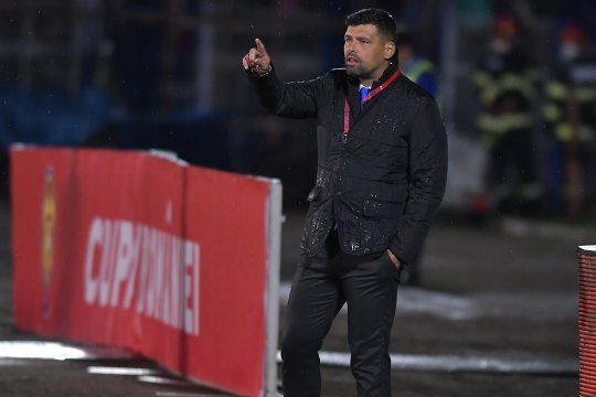 Vine sau nu la Dinamo? Prima reacție a impresarului antrenorului-surpriză dorit de ”câini”: ”Pot spune asta”