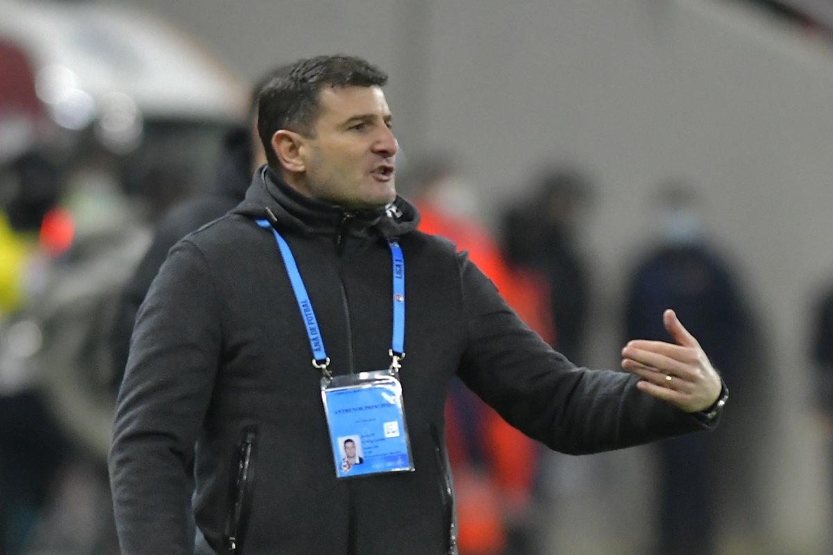 2,17 este media de puncte cea mai mare reușită de Balint, pe banca lui ASA Târgu Mureș