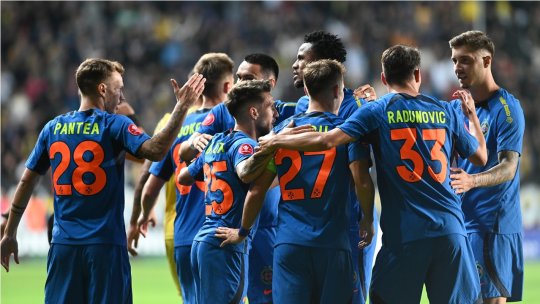 ”FCSB este un mic Paris Saint-Germain” Comparație inedită făcută de un fost antrenor din Superligă