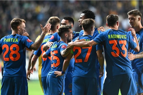 ”FCSB este un mic Paris Saint-Germain” Comparație inedită făcută de un fost antrenor din Superligă