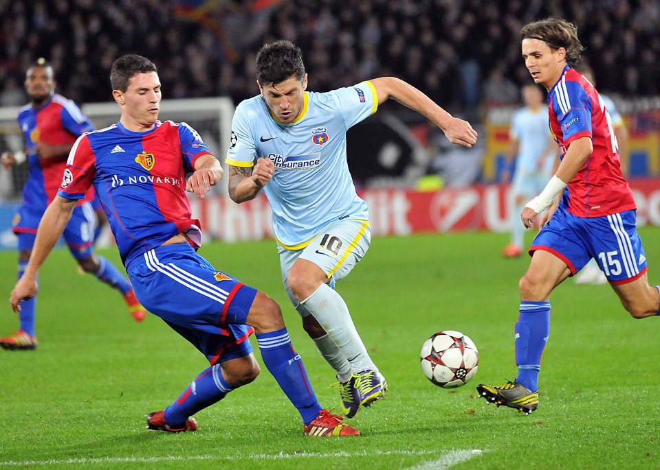 Imagine din meciul FC Basel - FCSB, din toamna lui 2013, sursă foto: Sport Pictures