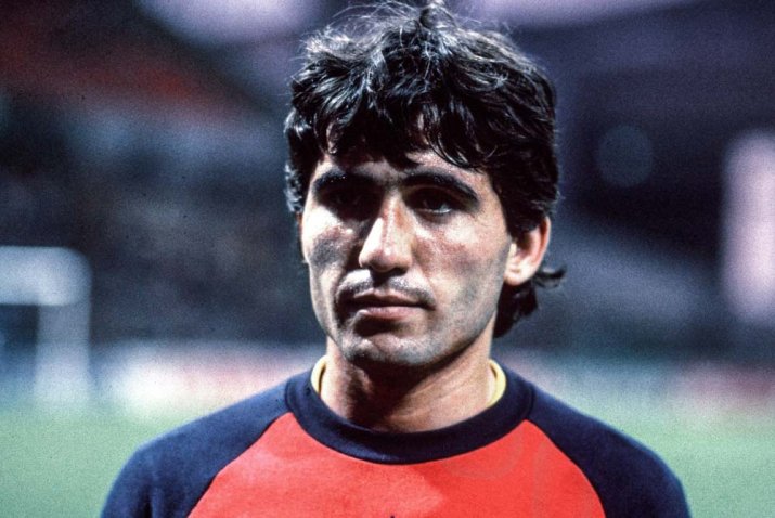 Gheorghe Hagi (19 ani), la Euro 1984, sub comanda lui Mircea Lucescu