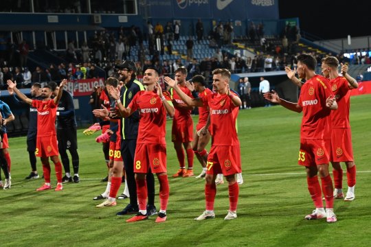 Indecizia lui Gigi Becali: spune că nu vrea să-l vândă, dar i-a stabilit prețul. Jucătorul FCSB-ului este dorit în Italia