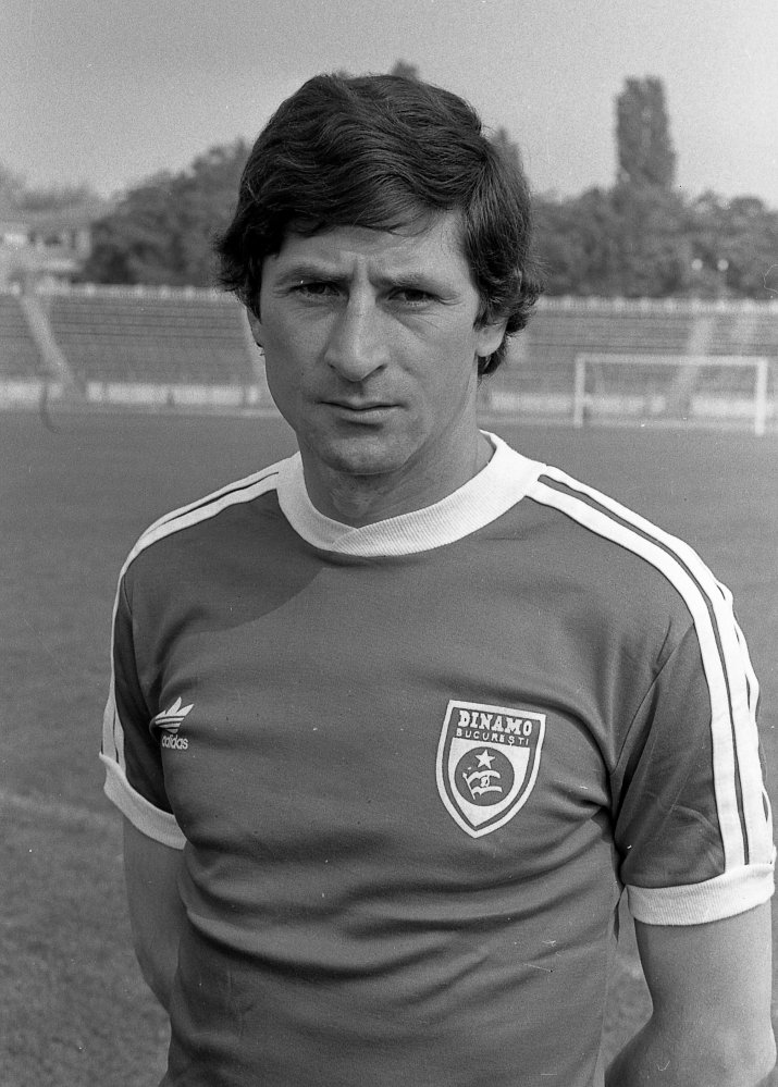 Mister, pe stadionul din Ștefan cel Mare, în anii '80