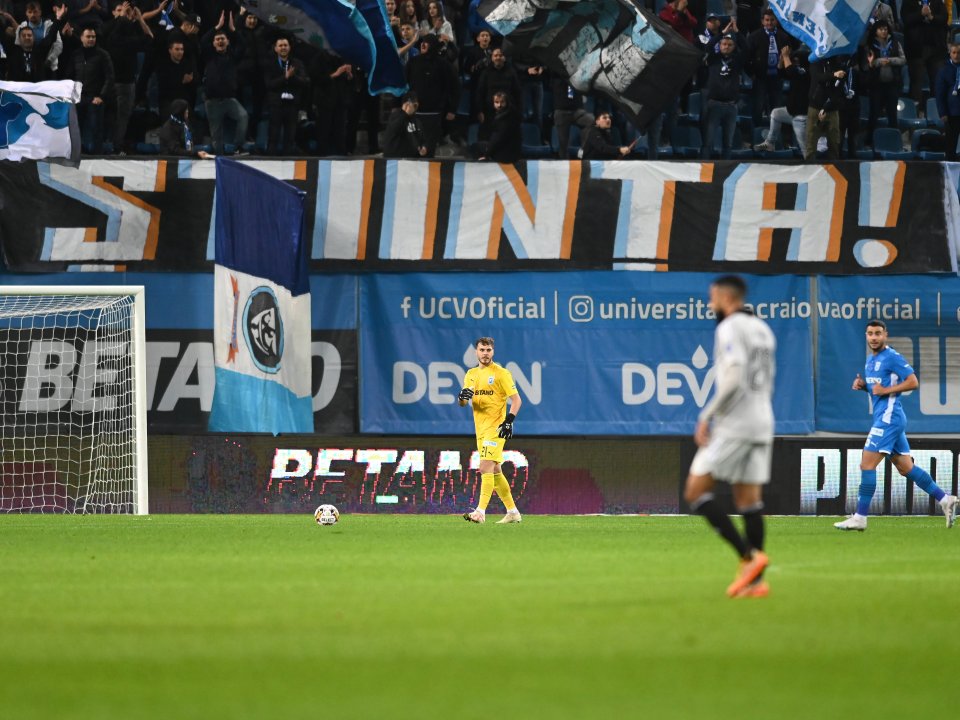 Universitatea Craiova - FCU Craiova, meci din cadrul etapei a 15-a a Ligii 1