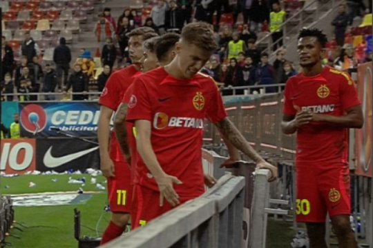 FOTO | Octavian Popescu a izbucnit în plâns la finalul derby-ului. Ipostaze tulburătoare cu atacantul FCSB-ului
