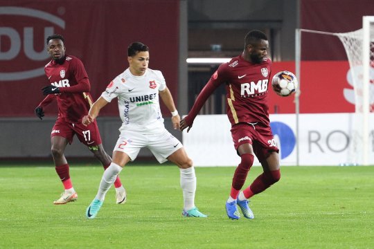 FC Hermannstadt - CFR Cluj 1-0. Oaspeții pierd șansa să ajungă pe prima poziție în SuperLiga