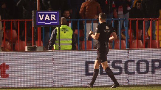 EXCLUSIV | Tehnologia VAR, aprig contestată în Superligă, a ”retrogradat” direct la Liga 4: ”Este o acțiune a CCA-ului!”