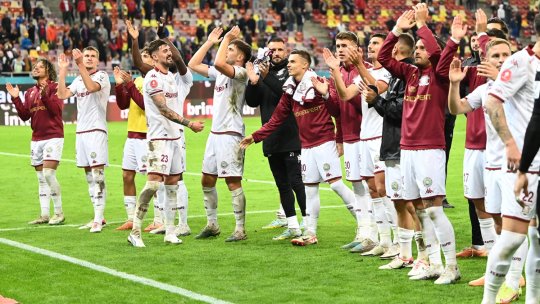 EXCLUSIV | Primul jucător care ar putea pleca în iarnă de la Rapid. Este nemulțumit că joacă prea puțin