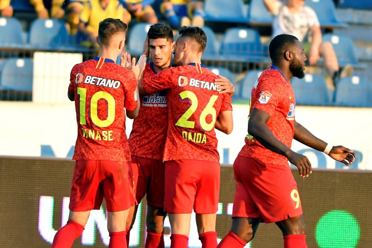 Gnohere, în tricoul celor de la FCSB