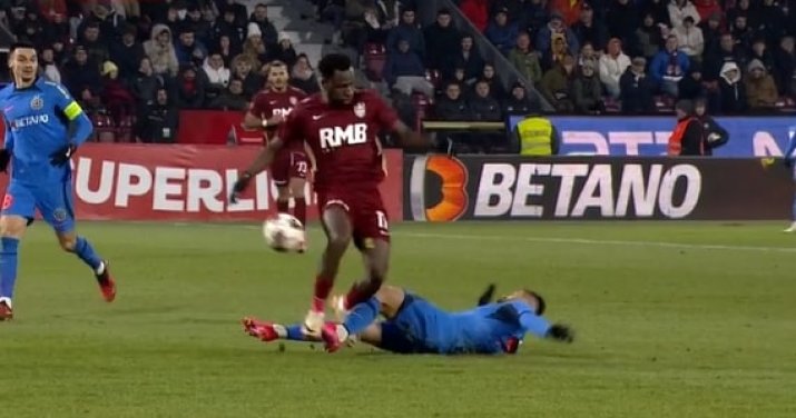 Fază controversată la CFR Cluj - FCSB