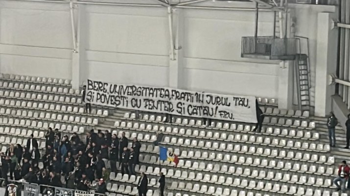 Bannerul afișat de clujeni