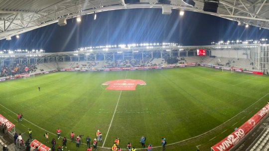 Bannerul afișat de ambele galerii pe Arcul de Triumf. Spre cine au mers gândurile fraților de la Dinamo și U Cluj