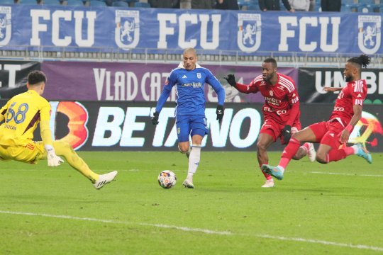 FC Botoșani a luat decizia finală în privința băncii tehnice. Ce transferuri plănuiește Valeriu Iftime: ”Este obligatoriu”