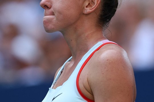 Simona Halep, încurajată de două dintre vedetele prezente la Gala Tenisului Românesc: ”Toată lumea de aici o susține”