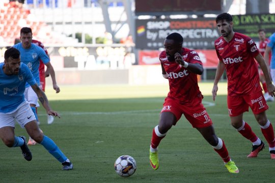 OFICIAL | UTA Arad s-a despărțit de atacantul care a jucat 5 meciuri și nu a marcat niciun gol în Superliga