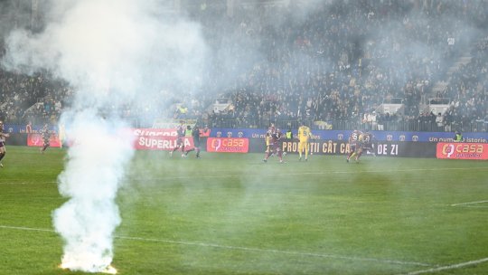 Moment controversat la Petrolul - Rapid. Bucureștenii au cerut penalty, însă faza nu a fost analizată nici în camera VAR