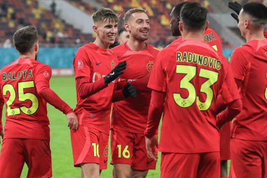 Jucătorul de la FCSB pe care l-a remarcat Ilie Dumitrescu după victoria cu Hermannstadt: ”Are o tehnică superioară”