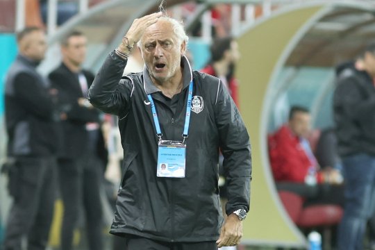 Basarab Panduru o desființează pe CFR Cluj după înfrângerea cu Sepsi: ”Ăsta e parcurs de echipă de retrogradare, nu de campioană”. Retragerea prezisă din tabăra ardelenilor