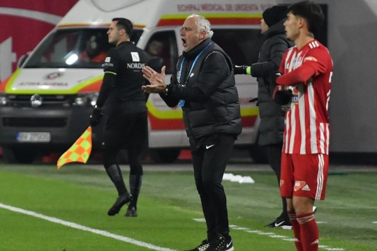 Andrea Mandorlini și-a ieșit din minți la finalul înfrângerii cu Sepsi! Gest extrem al antrenorului lui CFR Cluj, la adresa unui fotbalist advers