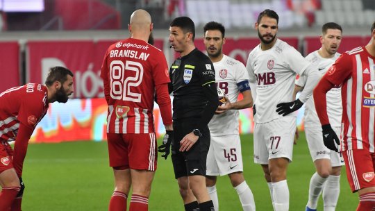 Incredibil! Vassaras a recunoscut că arbitrii de la Sepsi - CFR 2-1 au atribuit greșit liniile la ultimul gol: ”Doresc să prezint scuze, în numele CCA, celor afectați de această greșeală!”