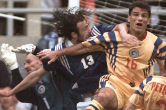 SERIAL iAMsport.ro > ROMÂNIA LA EURO > ANGLIA 1996 “Am plătit eu pentru toți! Nea Puiu nu m-a mai chemat la națională după eșecul cu Franța și nu mi-a spus niciodată de ce”. Gică Mihali rememorează cel mai trist moment din cariera sa sub tricolor