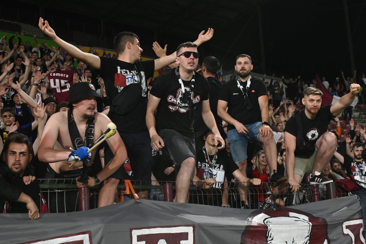 Suporterii CFR-ului sunt supărați pe jucători pentru prestațiile din ultima vreme