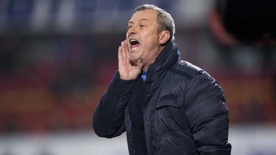 Mircea Rednic, supărat pe toată lumea după UTA - Univ. Craiova 2-2: "Mâine avem ședință"