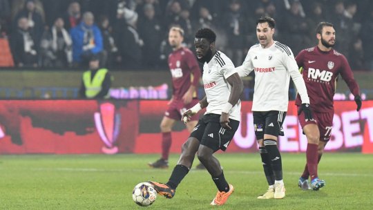 Șefii de la U Cluj, prinși în ”offside” de decizia lui Ioan Ovidiu Sabău. Cum comentează eventuala plecare a antrenorului. ”Am arătat rău”