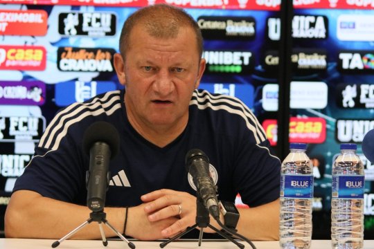 Dorinel Munteanu a anunțat, cu lacrimi în ochi, că ia în calcul să plece de la Oțelul, după înfrângerea cu Botoșani: ”Nu mai pot să fac față. Mi se pare prea mult”