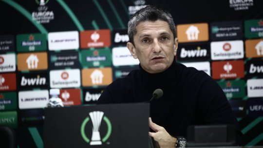 Răzvan Lucescu a vorbit deschis despre lupta la titlu din România! Antrenorul trage un semnal de alarmă pentru FCSB