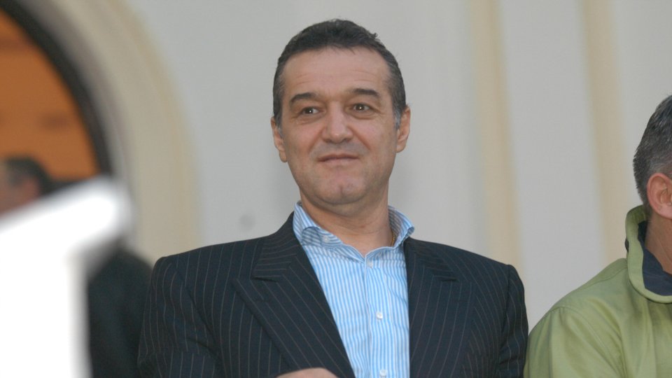 Gigi Becali, pe vremea când abia prinsese gustul fotbalului