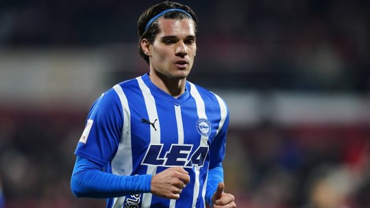 Ce fac stranierii români. Tătărușanu a luat încă 4 goluri în Arabia Saudită, Olăroiu a fost umilit în Supercupa din Emirate