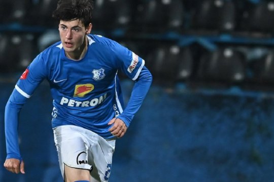 Adrian Mazilu, ironizat de un fost jucător al FCSB-ului înainte de plecarea în Premier League