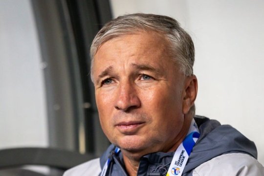 Dan Petrescu și-a decis viitorul! Ce mesaj le-a transmis suporterilor: ”Îmi pare rău!”