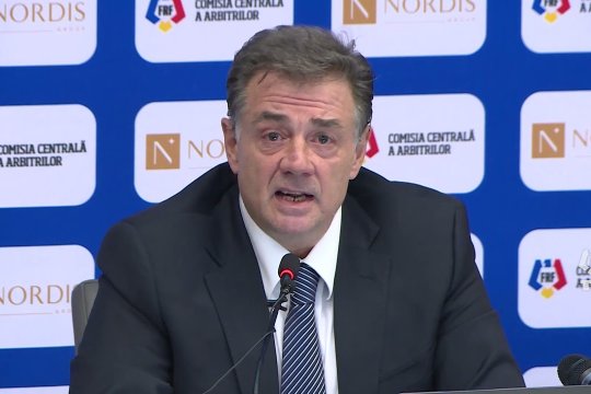 Reacția lui Kyros Vassaras după ce Dinamo l-a "certat" public pentru arbitrajele din sezonul actual