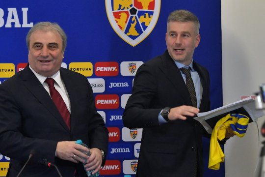De ce spune Mihai Stoichiță că strigă indicații în timpul meciurilor României: ”De ce să-l deranjeze pe Edi?”