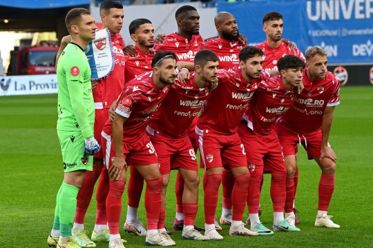 Dinamo, fără doi titulari de bază în duelul decisiv din Cupa României, cu Oțelul Galați. ”Câinii” se pot califica, în premieră, în fazele eliminatorii ale competiției