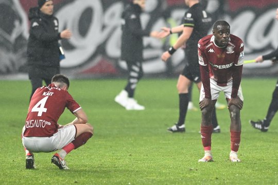 Unde a fost surprins Victor Angelescu, în timp ce Rapid era eliminată din Cupă. Imagine incredibilă cu acționarul din Giulești