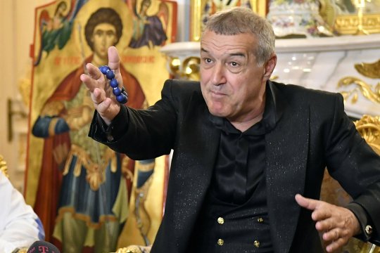 Gigi Becali a anunțat un nou transfer la FCSB! Cine este fotbalistul din Superligă pe care l-a achiziționat latifundiarul: ”Da, e adevărat, a semnat”