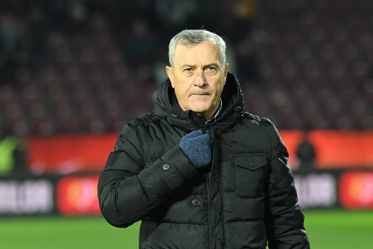 Mircea Rednic și-a criticat dur jucătorii după eșecul cu Poli Iași: ”Mi-e ciudă. Nu au calitate”