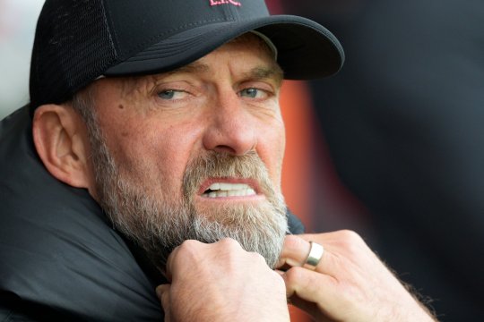 Jurgen Klopp, suspendat două etape pentru critici împotriva unui arbitru din Premier League