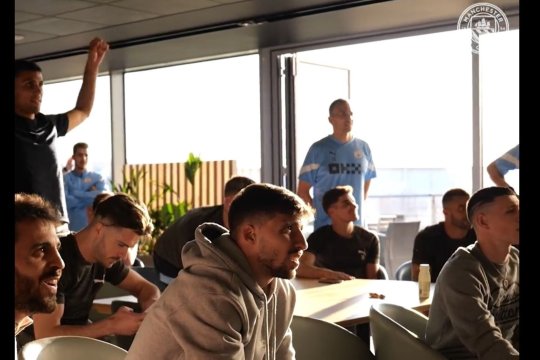 Manchester City a câștigat al 9-lea titlu din istorie. Pep Guardiola, pe urmele legendarului Alex Ferguson