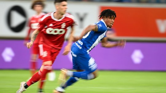 Manchester United a pus ochii pe Gift Orban, atacantul lui Gent. Ce performanțe a reușit tânărul în doar câteva luni