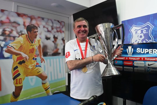Familia Hagi in culmea fericirii. Ce zic copiii campionului după victorie