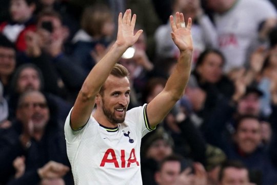 După calificarea în Champions League, United pare tot mai hotorâtă să aducă la echipă dou-ul englez format din Harry Kane și Masoun Mount