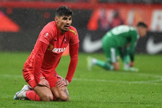 Criticat pentru gestul din meciul cu Farul, Coman explică: "Cei de la stadion au putut să vadă"