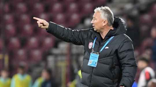 Meme Stoica îl ironizează pe Dan Petrescu: „Eu cred că de la geacă pornesc toate”