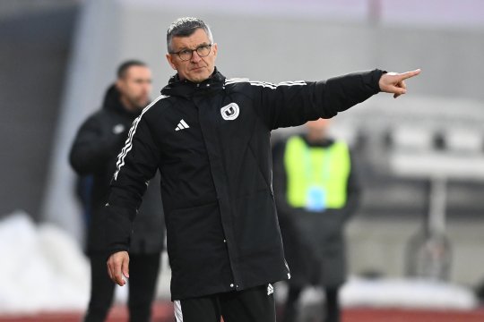 ”U” Cluj nu mai are antrenor, dar face transferuri